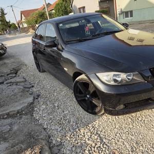 BMW E90