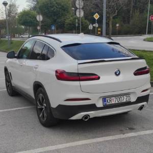 Bmw X4 /  M-Sport / X-Drive.