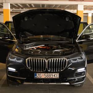 BMW X5 45e, 2god BMW garancija,Reg.do 12/2025,  Zračni ovjes, 394KS!