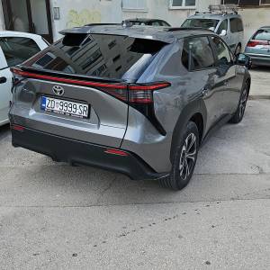 BZ4X TOYOTA ELEKTRIČNI
