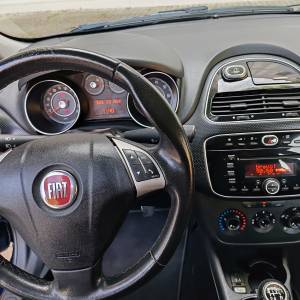 Fiat Punto EVO 1,2 8v - Ful oprema, alu felge, veliki i mali servis...