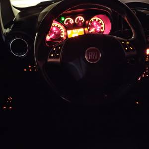 Fiat Punto EVO 1,2 8v - Ful oprema, alu felge, veliki i mali servis...