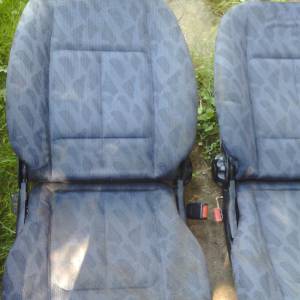 Ford Fiest 1993.g. prednja sjedala