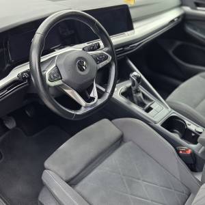 Golf 8 2.0 tdi Radar Masaža top stanje
