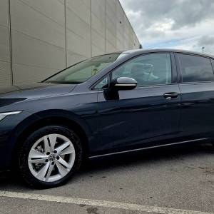 Golf 8 2.0 tdi Radar Masaža top stanje