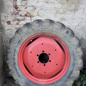 Gume i felge za traktor