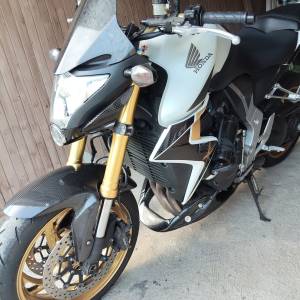 Honda CB1000 R