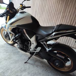 Honda CB1000 R