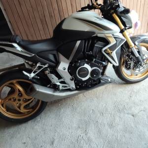 Honda CB1000 R