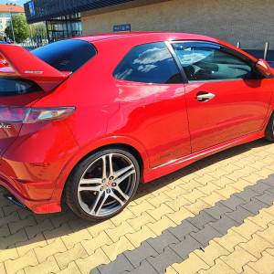 Honda Civic 2.0 Type R+