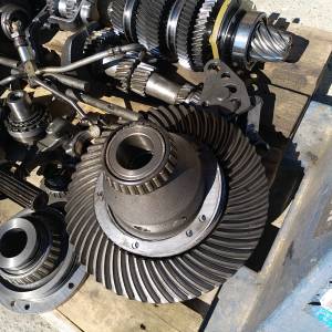 JOHN DEERE 6300-6400 REZERVNI DJELOVI