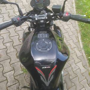 Kawasaki Er6n 649 cm3, 2008 god.