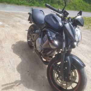 Kawasaki Er6n 649 cm3, 2008 god.