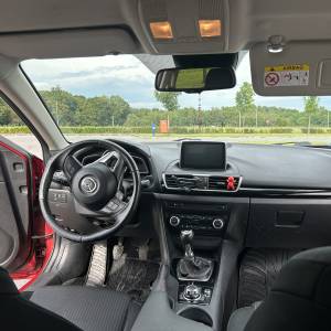 Mazda 3 2.2