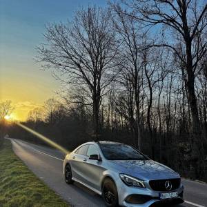 Mercedes - Benz CLA 200d Night Edition AMG-sportska elegancija i vrhun