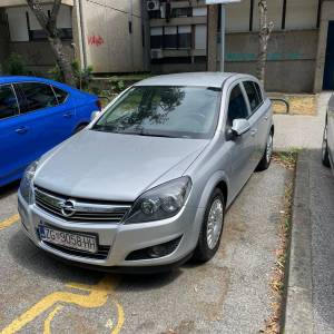 Opel Astra 1,6