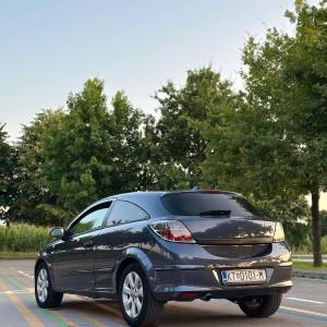 OPEL ASTRA H GTC