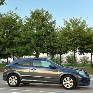 OPEL ASTRA H GTC