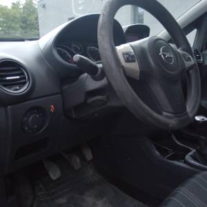 OPEL CORSA 1.4 16V BENZ - LPG 2008.g