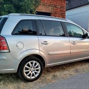 Opel Zafira, 1.6 Benzin, 7 Sjedala