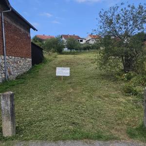 PAKRAC GRAĐEVINSKO zemljište