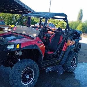 Pokaris rzr 800