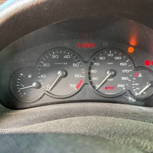 Prodaja auta Peugeot 206