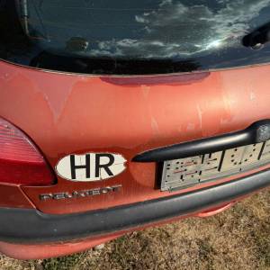 Prodaja auta Peugeot 206