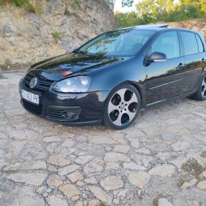 Prodaje se golf 5 1.9.tdi