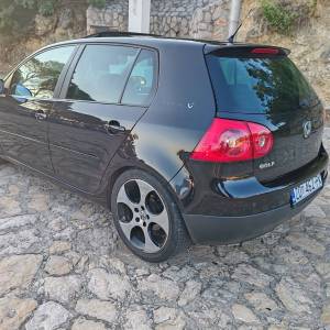Prodaje se golf 5 1.9.tdi