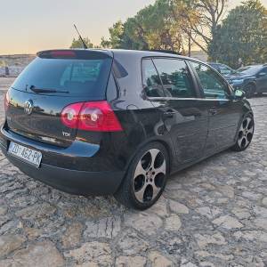 Prodaje se golf 5 1.9.tdi
