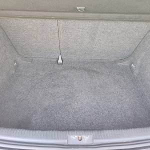 Prodaje se golf 5 1.9.tdi