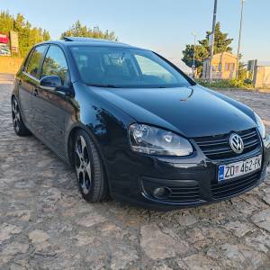 Prodaje se golf 5 1.9.tdi