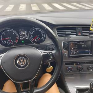 PRODAJEM GOLF 7 , KARAVAN 2016g