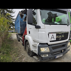 Prodajem kamion Abroll s dizalicom