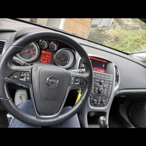 Prodajem opel astru
