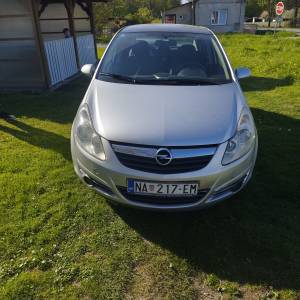Prodajem Opel Corsu 1.3Cdti 2007god