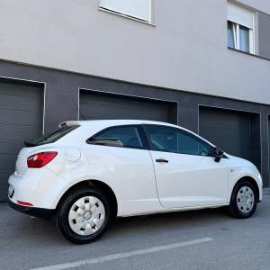 SEAT IBIZA /112tkm/prvi vlasnik/HR auto/klima/odličan/