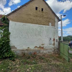 Seosko imanje Gornji Miholjac kod Slatine kuca sa okućnicom 1400 m2