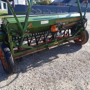 sijačica za žito AMAZONE D8 --3m