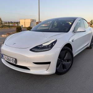 Tesla Model 3 SR+ RWD