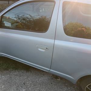 Toyota yaris 2005 1.0 klima