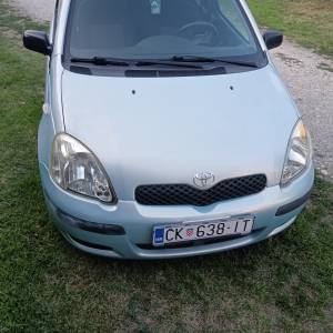 Toyota yaris 2005 1.0 klima
