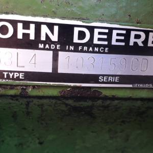 Traktor JOHN DEERE 2020