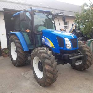Traktor NEW HOLLAND T5050--100 ks
