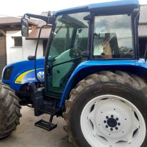 Traktor NEW HOLLAND T5050--100 ks