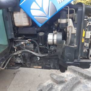 Traktor NEW HOLLAND T5050--100 ks