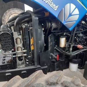 Traktor NEW HOLLAND T5050--100 ks