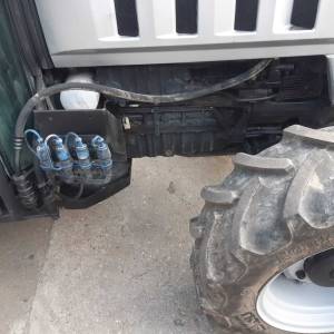 traktor vinogradar LAMBORGHINI 75 ks
