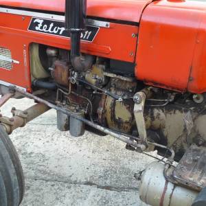 traktor zetor 2511